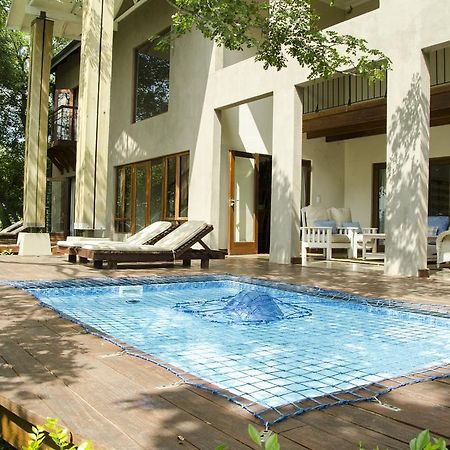האזיביו Villa Rostrata-On-Lake מראה חיצוני תמונה